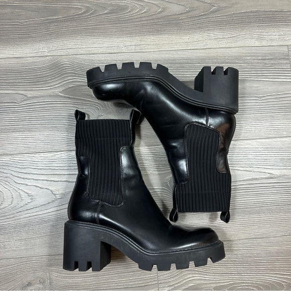 ZARA Black Platform Lug Sole Boots Chunky Pull-On Ankle Booties Size 8 - Picture 1 of 5